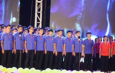 職教榮耀.大愛(ài)情懷|南方IT學(xué)院迎20華誕攜手珠海一職實(shí)驗(yàn)學(xué)校開(kāi)啟職教榮耀新征程!