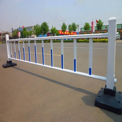 筑牢城市安全防線 市政護欄、道路隔離柵與交通防撞護欄的防腐材料解析